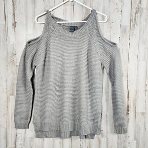 Quinn Cold Shoulder Sweater Gray Size Medium